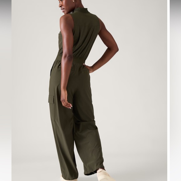 Athleta Brooklyn Utility olive green Jumpsuit - size 2 - Picture 2 of 8